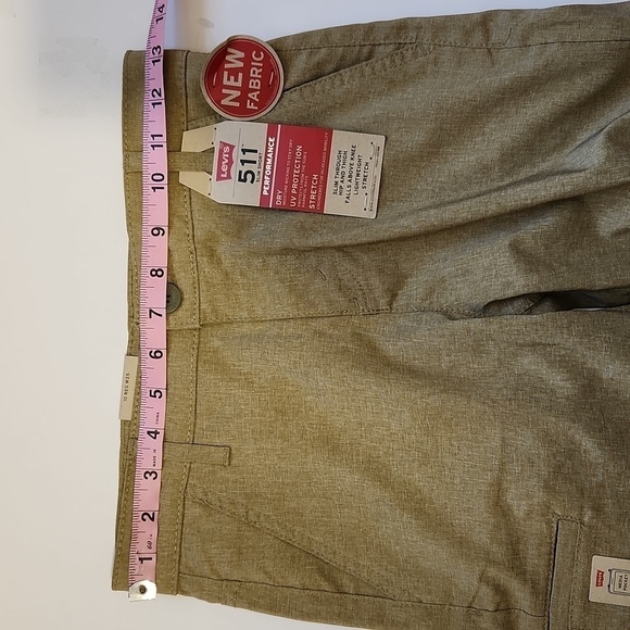 Levi's 511 Boys Size 10 Reg Slim Performance Shorts - Picture 6 of 11